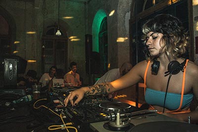 Los Angeles Dj Service - DJ Ana